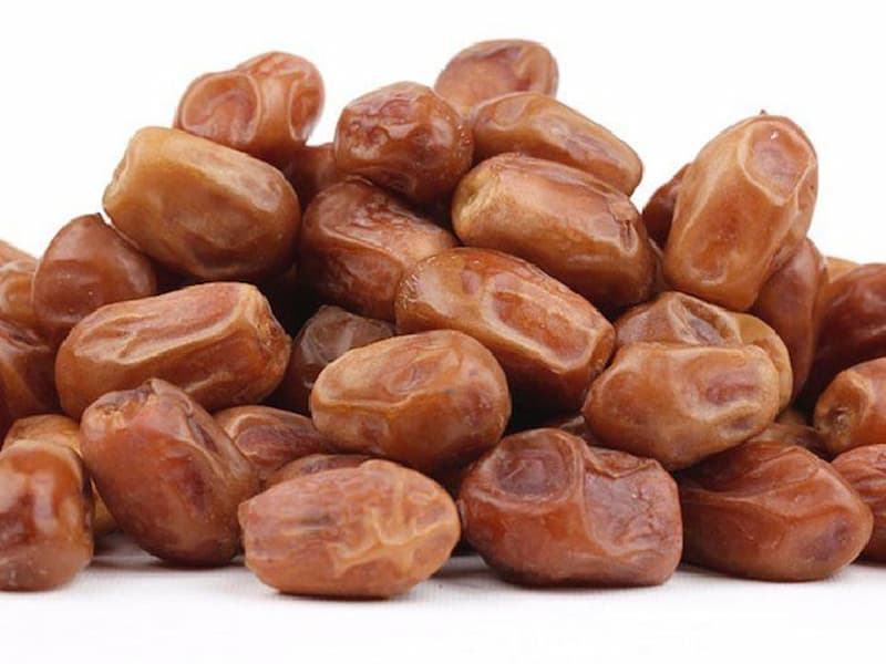خرما زاهدی شیراز با کیفیت مناسب و طعم شیرین